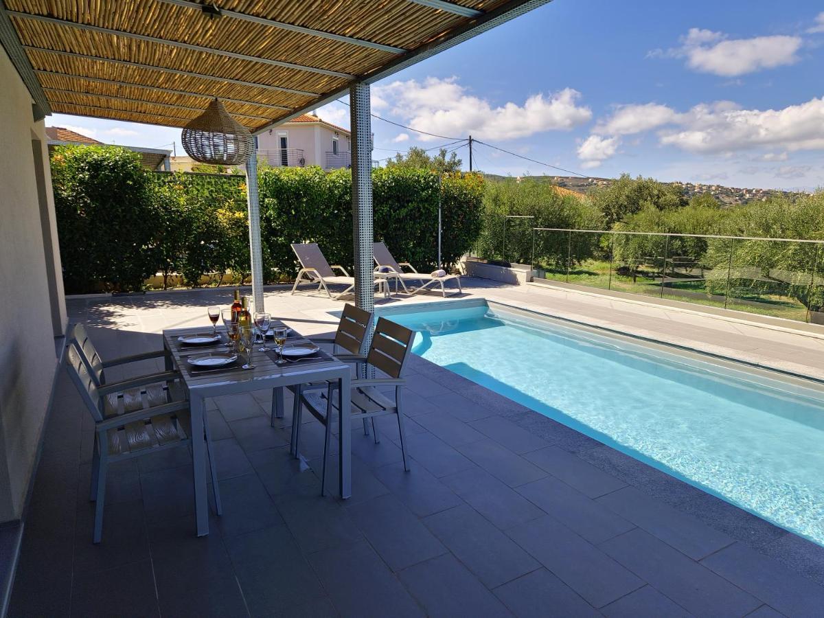 Onar - Luxury Villas Argostoli  Bagian luar foto